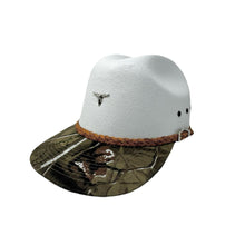 Load image into Gallery viewer, Steer head Camo Cap
